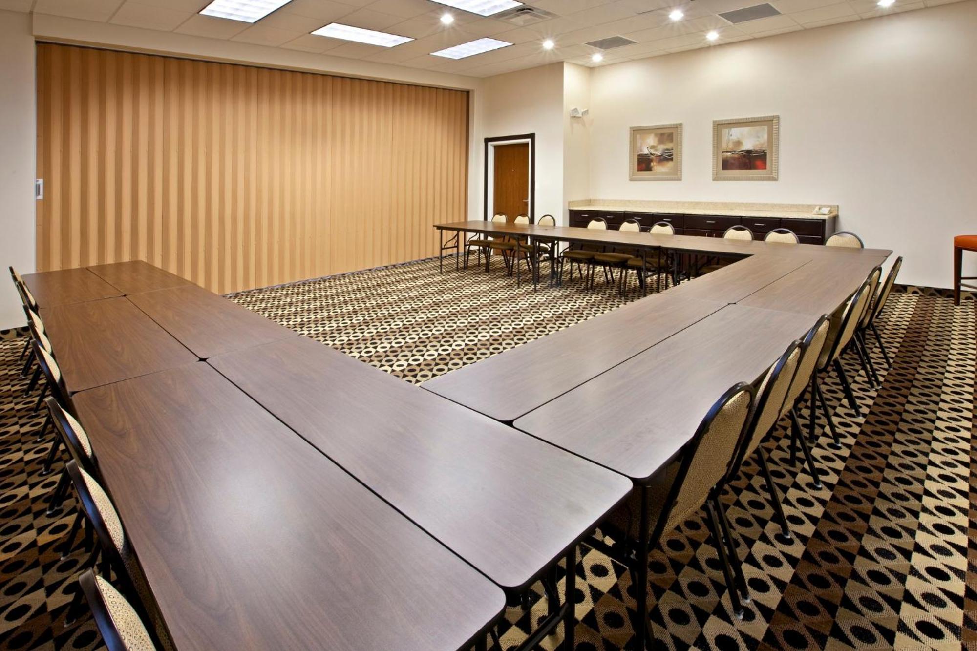 Holiday Inn Louisville Airport South By Ihg Exterior photo
